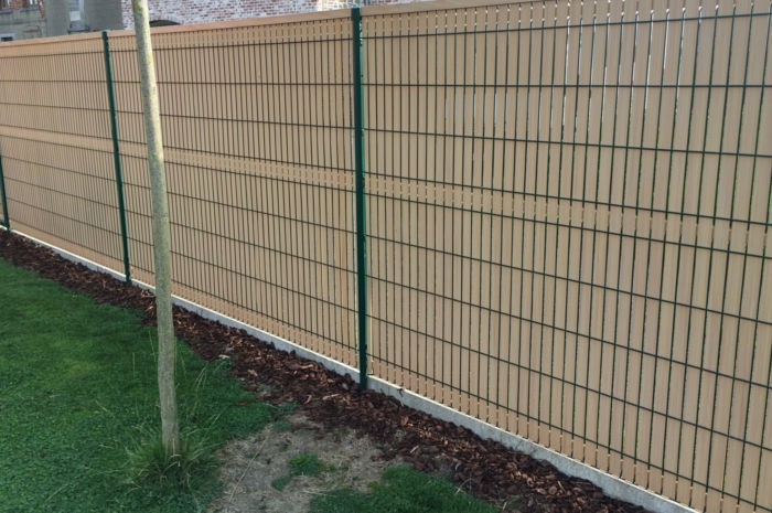 Panneaux de treillis rigides avec lattes en PVC Nevada Super